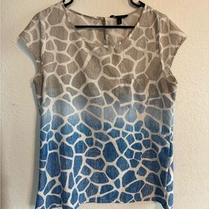 Banana Republic Blue and Gray Patterned Blouse